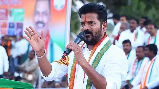 सरकारी कर्मचारियों के वेतन का 10-15% माता-पिता के बैंक खाते में: CM सरकारी कर्मचारियों के वेतन का 10-15% माता-पिता के बैंक खाते में: CM