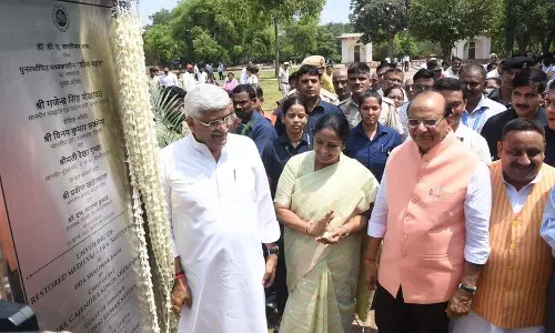 शालीमार बाग में पुनर्निर्मित शीश महल का अनावरण शालीमार बाग में पुनर्निर्मित शीश महल का अनावरण