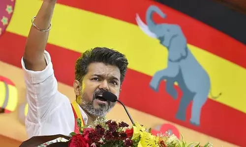 Tamil Nadu : अजित कुमार की मौत के खिलाफ विरोध प्रदर्शन 6 जुलाई तक स्थगित Tamil Nadu : अजित कुमार की मौत के खिलाफ विरोध प्रदर्शन 6 जुलाई तक स्थगित