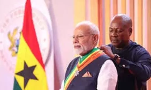 भारत-घाना ने सहयोग बढ़ाने को 4 समझौता ज्ञापनों पर किए हस्ताक्षर भारत-घाना ने सहयोग बढ़ाने को 4 समझौता ज्ञापनों पर किए हस्ताक्षर