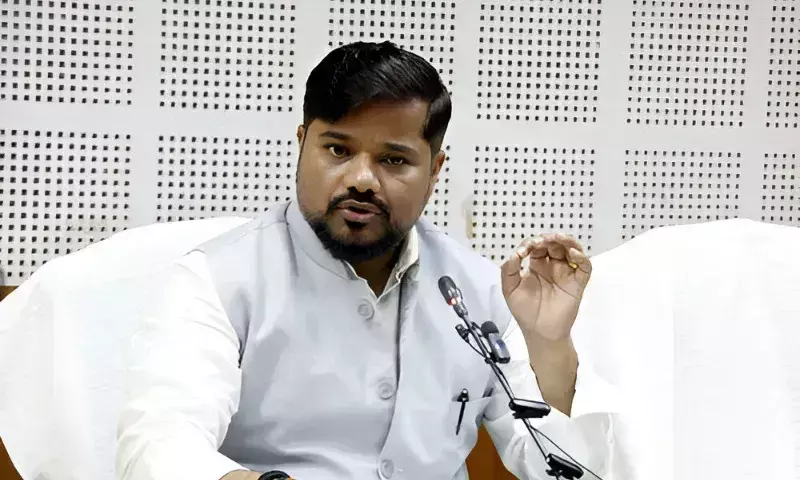 Tripura के सड़क और रेल संपर्क में कोई व्यवधान नहीं: परिवहन मंत्री