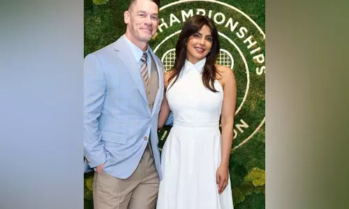 जॉन सीना, Priyanka Chopra विंबलडन 2025 टेनिस टूर्नामेंट में नज़र आए जॉन सीना, Priyanka Chopra विंबलडन 2025 टेनिस टूर्नामेंट में नज़र आए