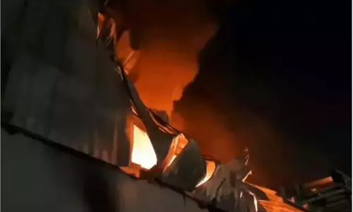 Sonipat: राइस मिल में लगी आग, लाखों रुपए का सामान जलकर राख Sonipat: राइस मिल में लगी आग, लाखों रुपए का सामान जलकर राख