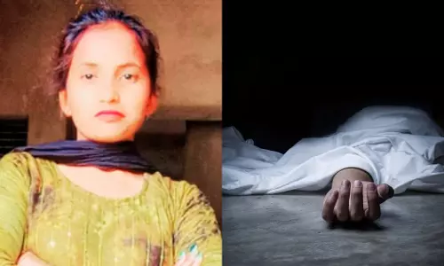 Varanasi: ढाबे के कमरे में छात्रा की गला रेतकर हत्या Varanasi: ढाबे के कमरे में छात्रा की गला रेतकर हत्या