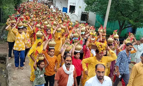 Bhopal: आज से भागवत कथा, पहले निकली कलश यात्रा