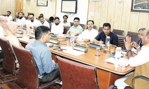 अवैध खनन पर शून्य सहिष्णुता अपनाएं: उपमुख्यमंत्री का अधिकारियों को निर्देश अवैध खनन पर शून्य सहिष्णुता अपनाएं: उपमुख्यमंत्री का अधिकारियों को निर्देश