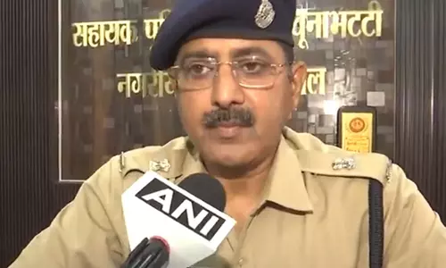 MP: दोस्त से जबरन संबंध, ब्लैकमेल और लिंग परिवर्तन का दबाव