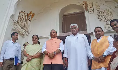 शालीमार बाग में मध्यकालीन शीश महल का अनावरण शालीमार बाग में मध्यकालीन शीश महल का अनावरण