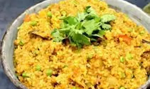 Masala Khichdi Recipe : खिचड़ी को दें चटपटा ट्विस्ट, यहां जानें इसे बनाने का आसान तरीका Masala Khichdi Recipe : खिचड़ी को दें चटपटा ट्विस्ट, यहां जानें इसे बनाने का आसान तरीका