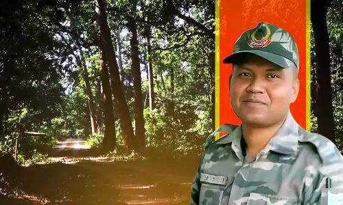 सारंडा जंगल में IED विस्फोट में जवान गंभीर रूप से घायल सारंडा जंगल में IED विस्फोट में जवान गंभीर रूप से घायल
