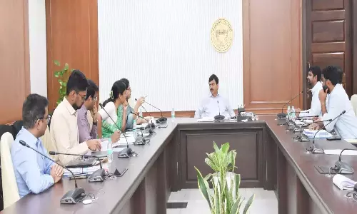 Telangana: पोंगुलेटी ने भू भारती-इंदिरम्मा घरों पर कलेक्टरों को निर्देश दिया