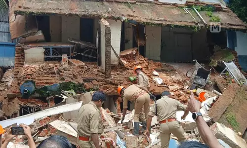 Kottayam मेडिकल कॉलेज की इमारत ढहने से मलबे में फंसी महिला की मौत
