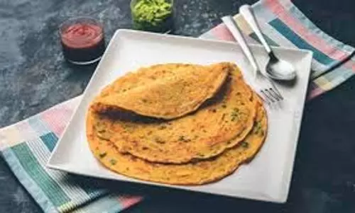Chilla Recipe :नाश्ते की बेहतरीन शुरुआत, बनाएं हेल्दी मिक्स दाल चिल्ला Chilla Recipe :नाश्ते की बेहतरीन शुरुआत, बनाएं हेल्दी मिक्स दाल चिल्ला