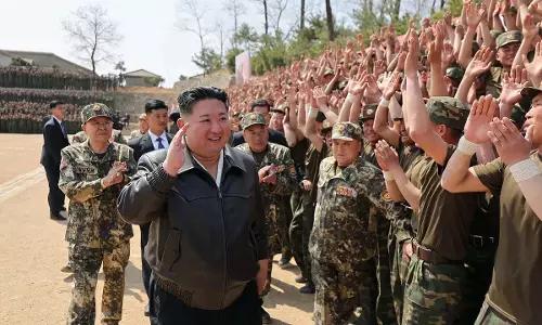 North Korea रूस में 30,000 सैनिक भेजेगा North Korea रूस में 30,000 सैनिक भेजेगा