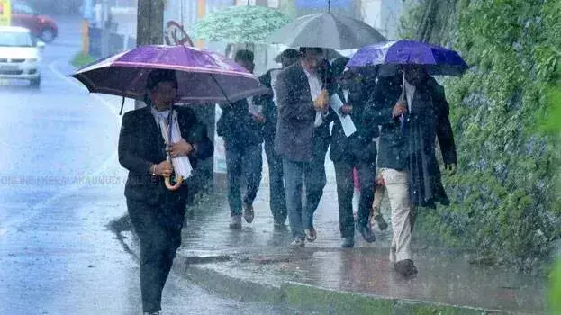 Kerala में तेज बारिश की चेतावनी, ऑरेंज अलर्ट जारी