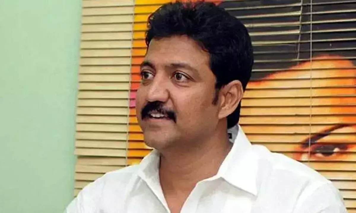 जमानत रिहाई के बाद वल्लभनेनी वामसी ने YSRCP प्रमुख वाईएस जगन मोहन रेड्डी से मुलाकात की