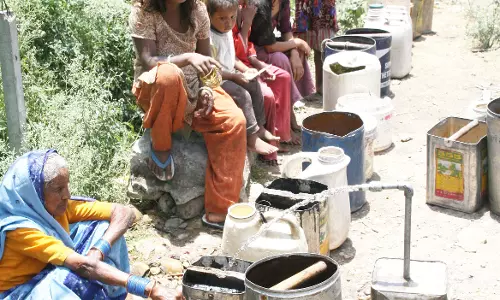 Jammu: जल संकट के कारण विरोध प्रदर्शन शुरू