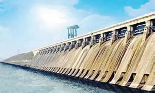 हीराकुंड बांध से 6 जुलाई को मौसम का पहला बाढ़ का पानी छोड़ा जाएगा हीराकुंड बांध से 6 जुलाई को मौसम का पहला बाढ़ का पानी छोड़ा जाएगा