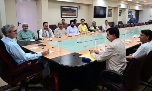 BJP विधायकों ने मुख्यमंत्री से मुलाकात कर नायब तहसीलदार के पदों से उर्दू हटाने की मांग की