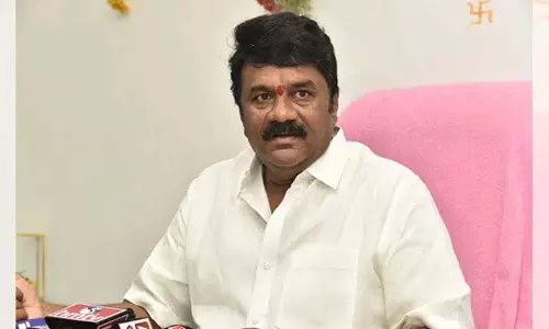 राजस्व मशीनरी तत्काल सहायता प्रदान करने में विफल रही, विधायक तलसानी ने आग लगाई राजस्व मशीनरी तत्काल सहायता प्रदान करने में विफल रही, विधायक तलसानी ने आग लगाई