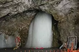 Amarnath Yatra : घाटी में गूंज रहे हैं महादेव के जयकारे Amarnath Yatra : घाटी में गूंज रहे हैं महादेव के जयकारे