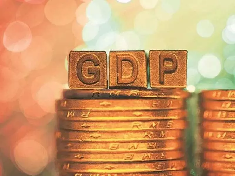 वित्त वर्ष 2026 में 6.4-6.7% वास्तविक GDP वृद्धि का अनुमान: CII वित्त वर्ष 2026 में 6.4-6.7% वास्तविक GDP वृद्धि का अनुमान: CII