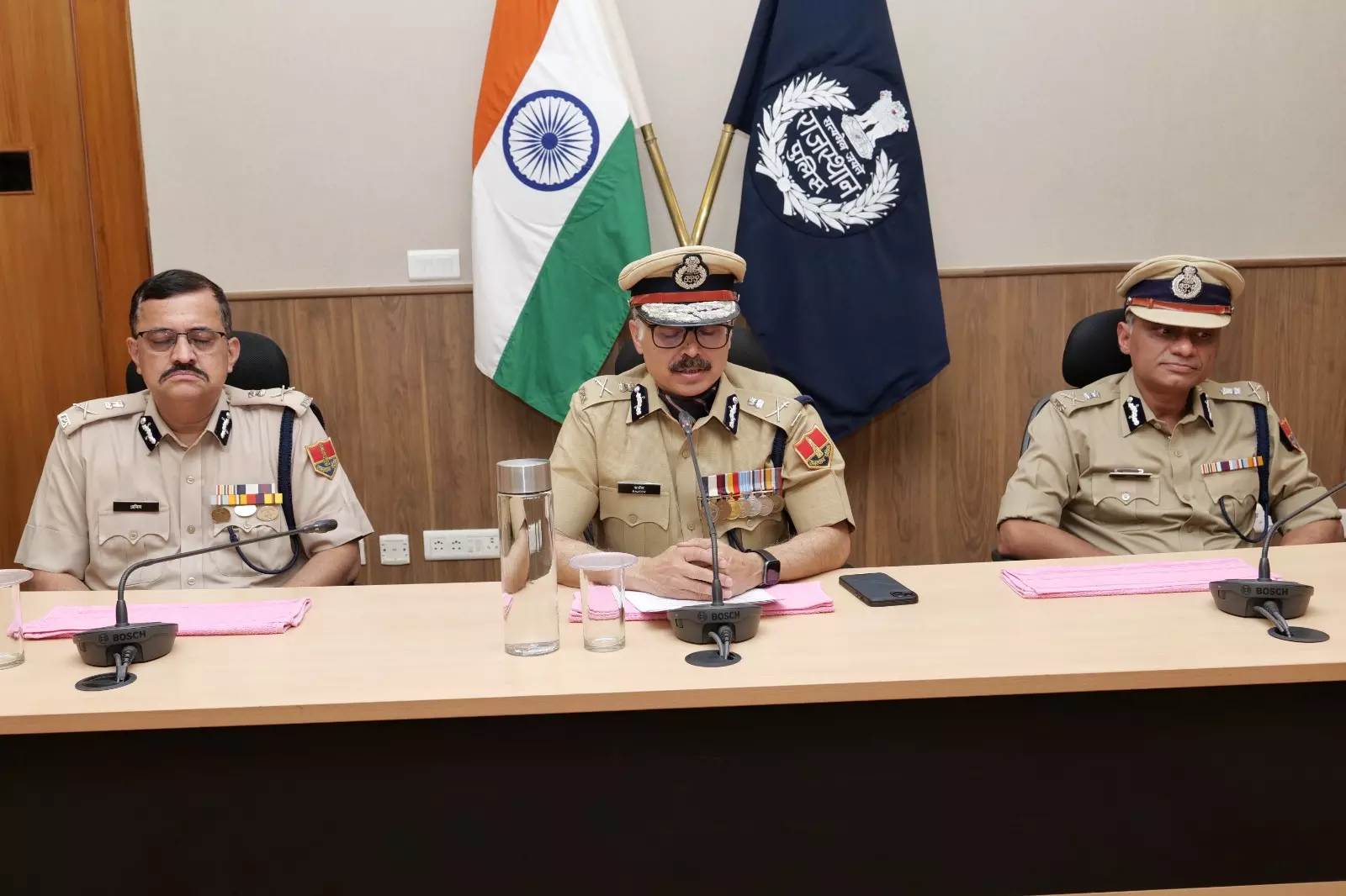 Rajasthan पुलिस को बनेगा मॉडल स्टेट: डीजीपी शर्मा Rajasthan पुलिस को बनेगा मॉडल स्टेट: डीजीपी शर्मा