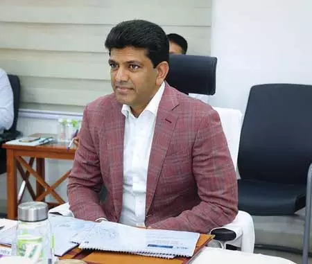 सी-डॉट के इंजीनियरों का काम केवल तकनीक नहीं, राष्ट्र-निर्माण से भी जुड़ा : डॉ. पेम्मासानी चंद्रशेखर सी-डॉट के इंजीनियरों का काम केवल तकनीक नहीं, राष्ट्र-निर्माण से भी जुड़ा : डॉ. पेम्मासानी चंद्रशेखर