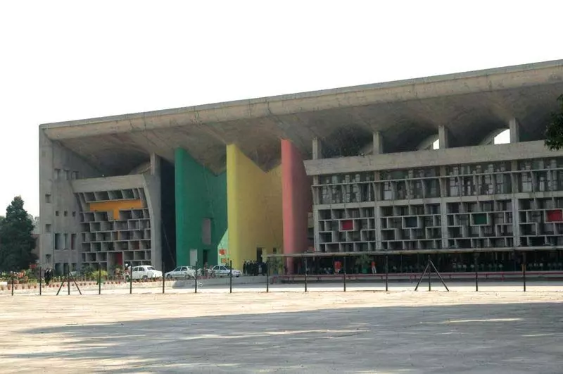 HC ने कहा, पीड़ित सीधे सत्र न्यायालय में बरी किए जाने के खिलाफ अपील कर सकती HC ने कहा, पीड़ित सीधे सत्र न्यायालय में बरी किए जाने के खिलाफ अपील कर सकती
