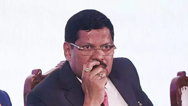 Maharashtra : विधानसभा में मुख्य न्यायाधीश कवाई के लिए प्रशंसा समारोह Maharashtra : विधानसभा में मुख्य न्यायाधीश कवाई के लिए प्रशंसा समारोह