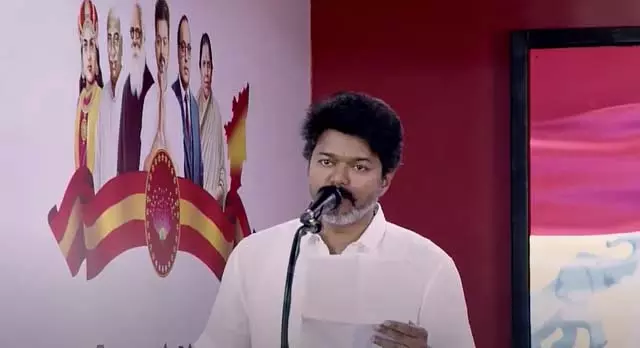 डीएमके कभी भी भाजपा के साथ गठबंधन नहीं करेगी: Vijay डीएमके कभी भी भाजपा के साथ गठबंधन नहीं करेगी: Vijay