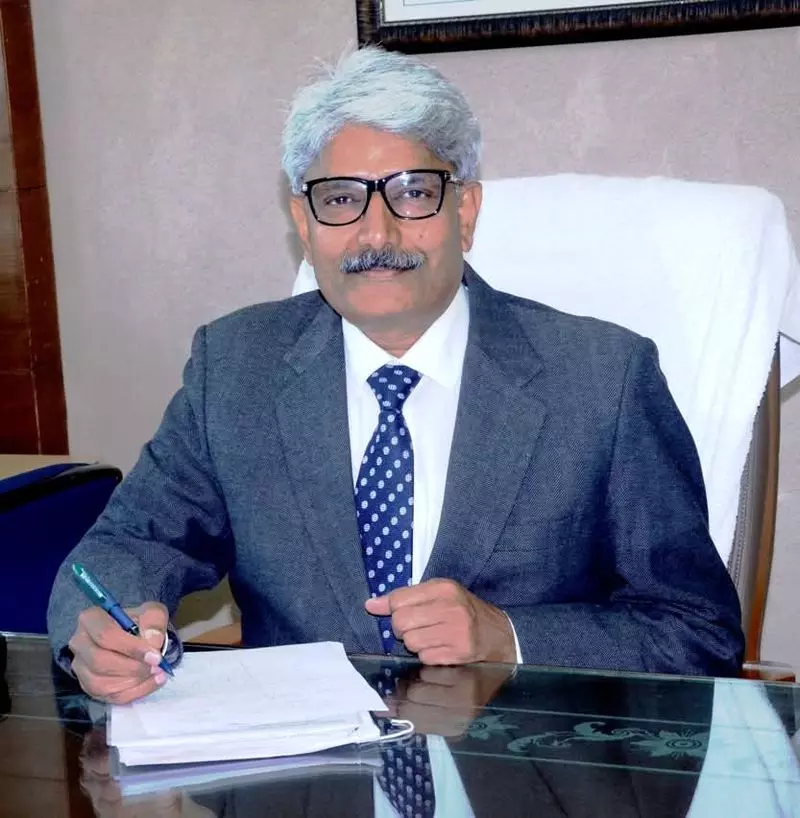 तकनीक आधारित पाठ्यक्रमों में बढ़ रही रुचि, पारंपरिक कार्यक्रमों की अभी भी मांग तकनीक आधारित पाठ्यक्रमों में बढ़ रही रुचि, पारंपरिक कार्यक्रमों की अभी भी मांग