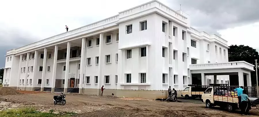 Chittapur प्रजा सौदा का आज उद्घाटन हुआ Chittapur प्रजा सौदा का आज उद्घाटन हुआ
