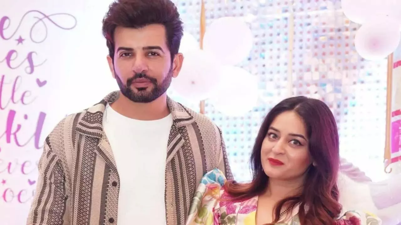 Jay Bhanushali से तलाक की अफवाहों पर माही विज ने तोड़ी चुप्पी! Jay Bhanushali से तलाक की अफवाहों पर माही विज ने तोड़ी चुप्पी!