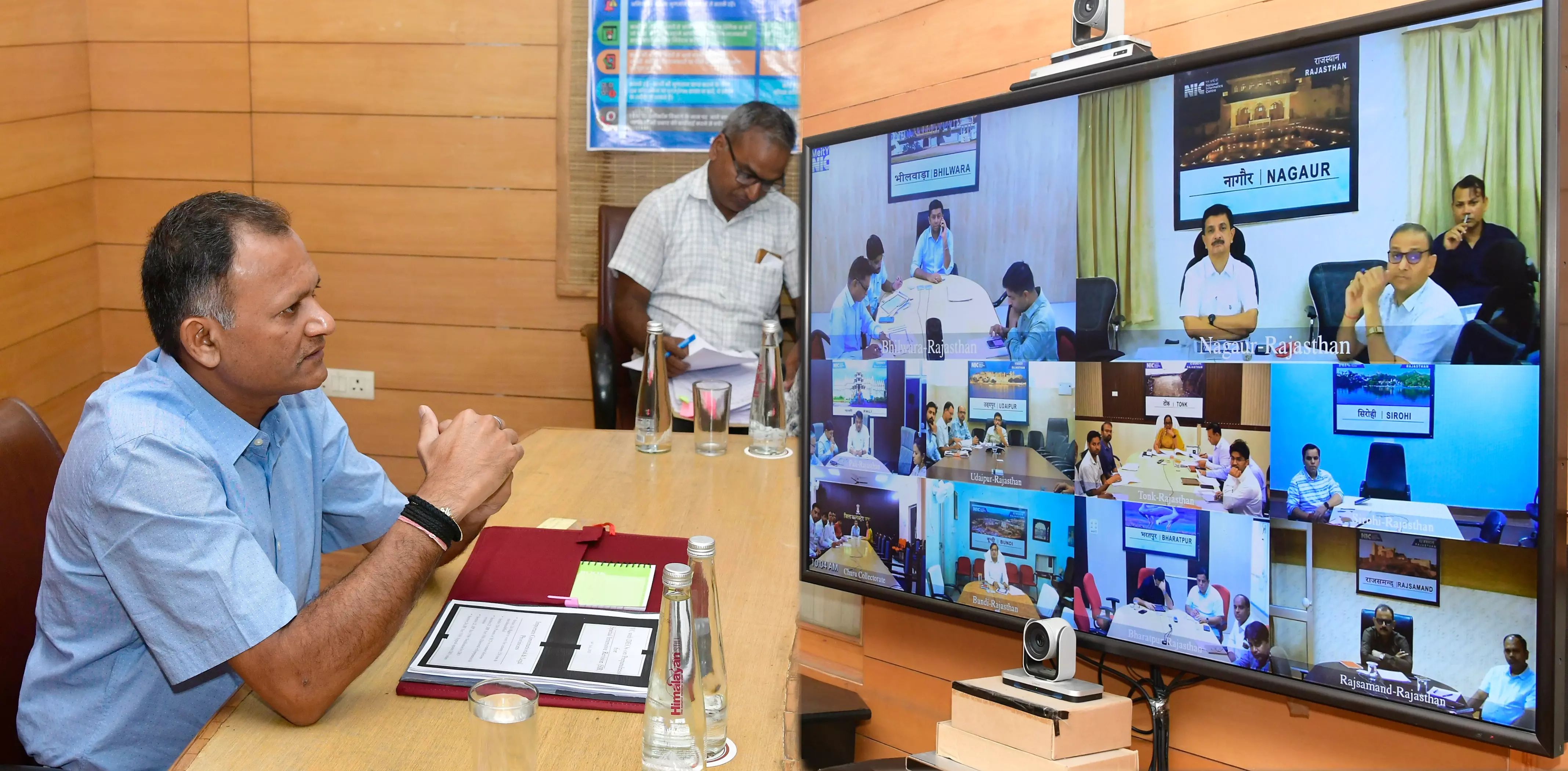 Jaipur: मुख्य निर्वाचन अधिकारी ने वीडियो कॉन्फ्रेंस के माध्यम से की समीक्षा Jaipur: मुख्य निर्वाचन अधिकारी ने वीडियो कॉन्फ्रेंस के माध्यम से की समीक्षा