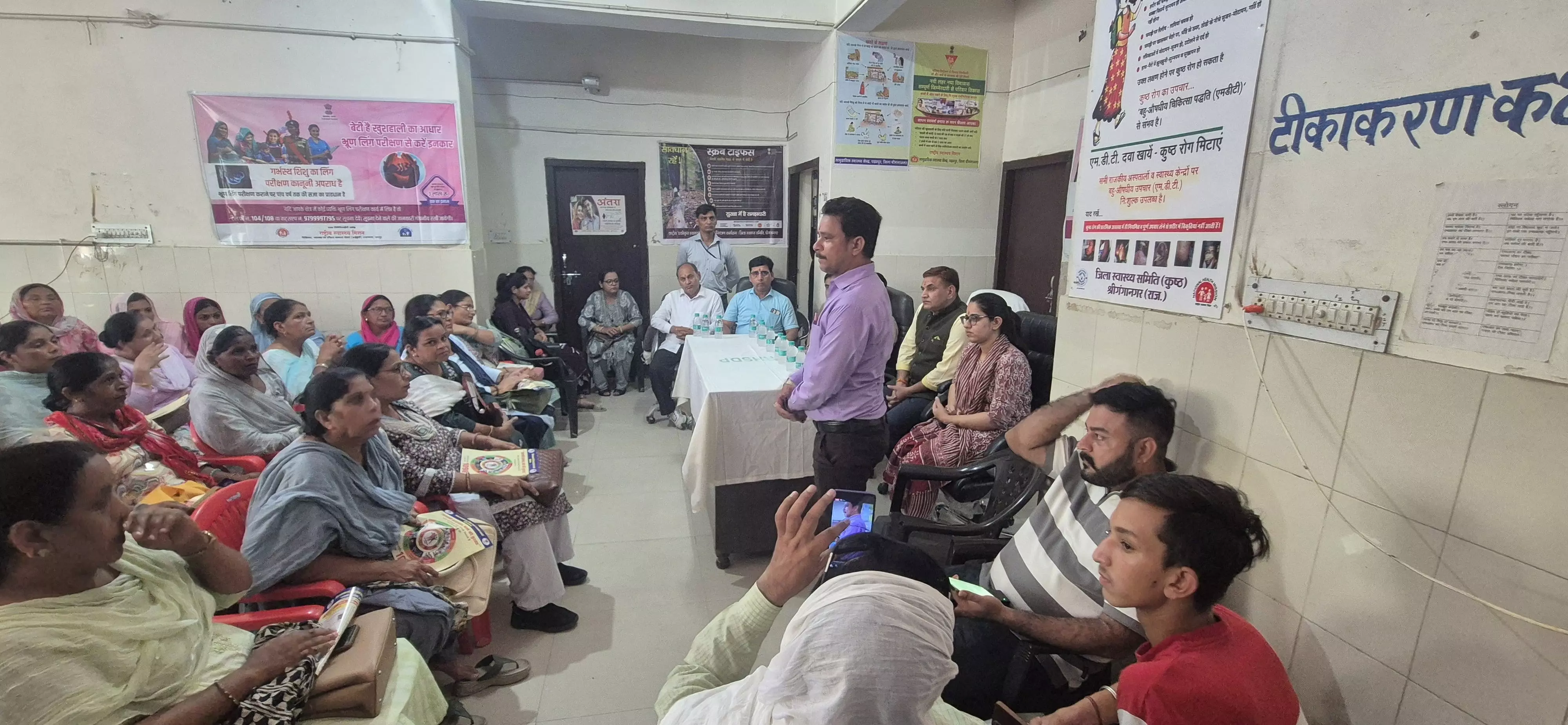 Sri Ganganagar: एडीजे ने राजकीय अस्पताल पदमपुर में स्थिति प्रसूति गृह का किया निरीक्षण Sri Ganganagar: एडीजे ने राजकीय अस्पताल पदमपुर में स्थिति प्रसूति गृह का किया निरीक्षण