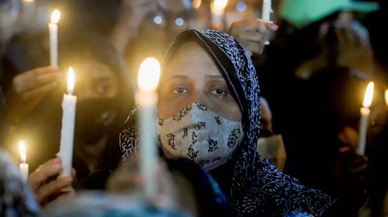 Bangladesh महिलाओं के खिलाफ अपराध में विस्फोटक वृद्धि से कैसे जूझ रहा Bangladesh महिलाओं के खिलाफ अपराध में विस्फोटक वृद्धि से कैसे जूझ रहा