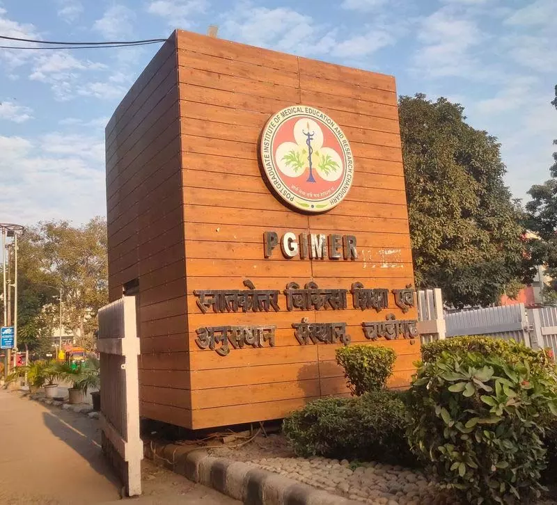 CBI ने PGI में रोगी कल्याण अनुदान से 1.14 करोड़ रुपये के गबन की जांच की CBI ने PGI में रोगी कल्याण अनुदान से 1.14 करोड़ रुपये के गबन की जांच की