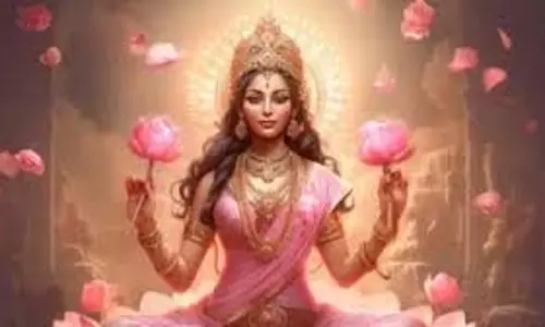 धर्म : शुक्रवार को करें ये अचूक उपाय, मां लक्ष्मी होंगी प्रसन्न धर्म : शुक्रवार को करें ये अचूक उपाय, मां लक्ष्मी होंगी प्रसन्न