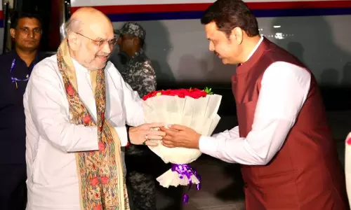 Amit Shah ने महाराष्ट्र का दो दिवसीय दौरा शुरू किया, सीएम फडणवीस ने किया स्वागत