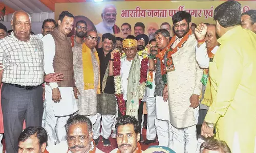 MP : प्रदेश भाजपा अध्यक्ष हेमंत खंडेलवाल का स्वागत, उज्जैन पहुंचे