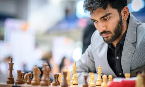 Gukesh ने कार्लसन को फिर से चौंकाया, सुपरयूनाइटेड रैपिड एंड ब्लिट्ज में नॉर्वे के खिलाड़ी को हार मानने पर मजबूर किया