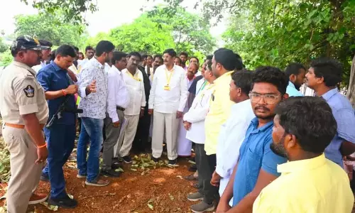 Andhra: मंत्री अनम ने ‘सुशासन की दिशा में पहला कदम’ अभियान शुरू किया