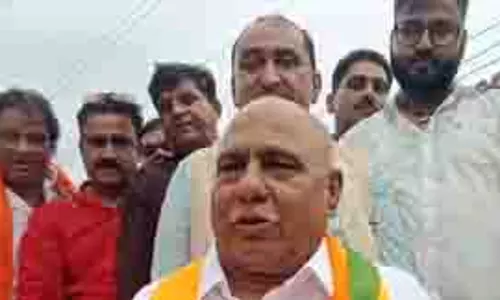 एमपी भाजपा प्रदेश अध्यक्ष चुने जाने पर बोले हेमंत खंडेलवाल, जो जिम्मेदारी सौंपी गई उसे निष्ठा से निभाऊंगा एमपी भाजपा प्रदेश अध्यक्ष चुने जाने पर बोले हेमंत खंडेलवाल, जो जिम्मेदारी सौंपी गई उसे निष्ठा से निभाऊंगा