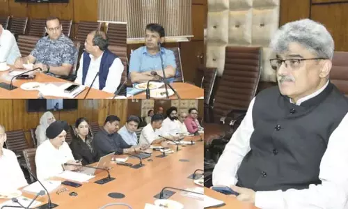 मुख्य सचिव ने DBT योजनाओं को समय पर आधार से जोड़ने पर दिया जोर