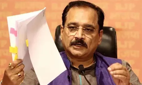Delhi BJP अध्यक्ष का आरोप: लिवर अस्पताल में कर्मचारियों के PF का दुरुपयोग
