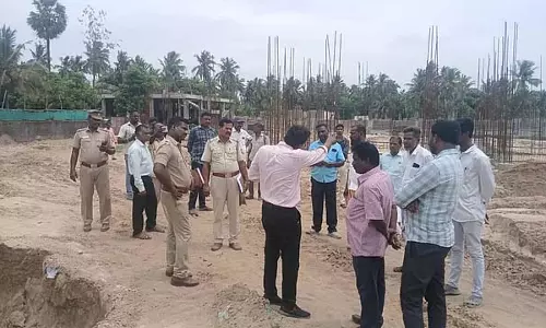 सम्मेलन के लिए मुरुगन को ब्लैकमेल करने के आरोप में दो BJP पदाधिकारी गिरफ्तार