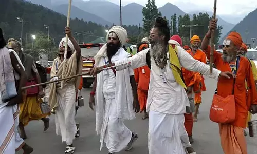 Amarnath Yatra: 6,400 तीर्थयात्री जम्मू से रवाना