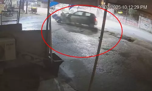 3 मौत का LIVE वीडियो...लोगों का गुस्सा भड़क गया 3 मौत का LIVE वीडियो...लोगों का गुस्सा भड़क गया