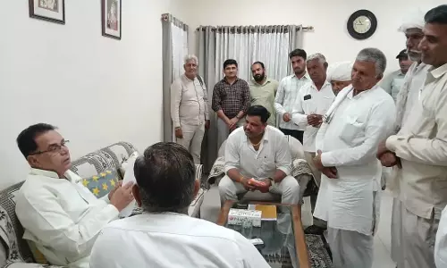 Jaipur: प्रदेश सरकार समग्र जनकल्याण और सामुदायिक विकास के लिए प्रतिबद्ध Jaipur: प्रदेश सरकार समग्र जनकल्याण और सामुदायिक विकास के लिए प्रतिबद्ध